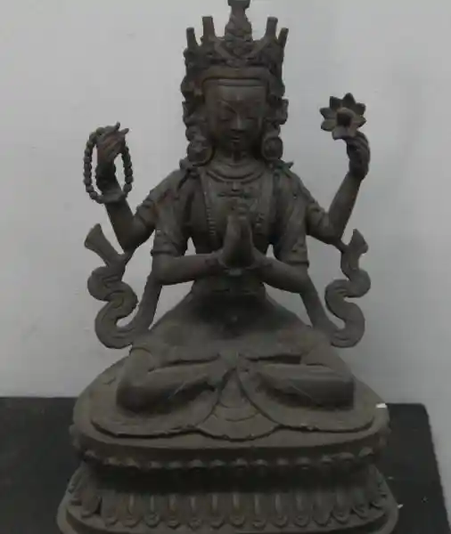 Solar disc, lotus and rosary on Shadakshari Lokesvara statuette, National Museum of Nepal